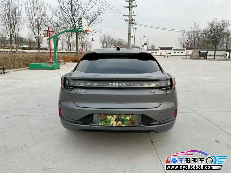 22年极氪001轿车抵押车出售