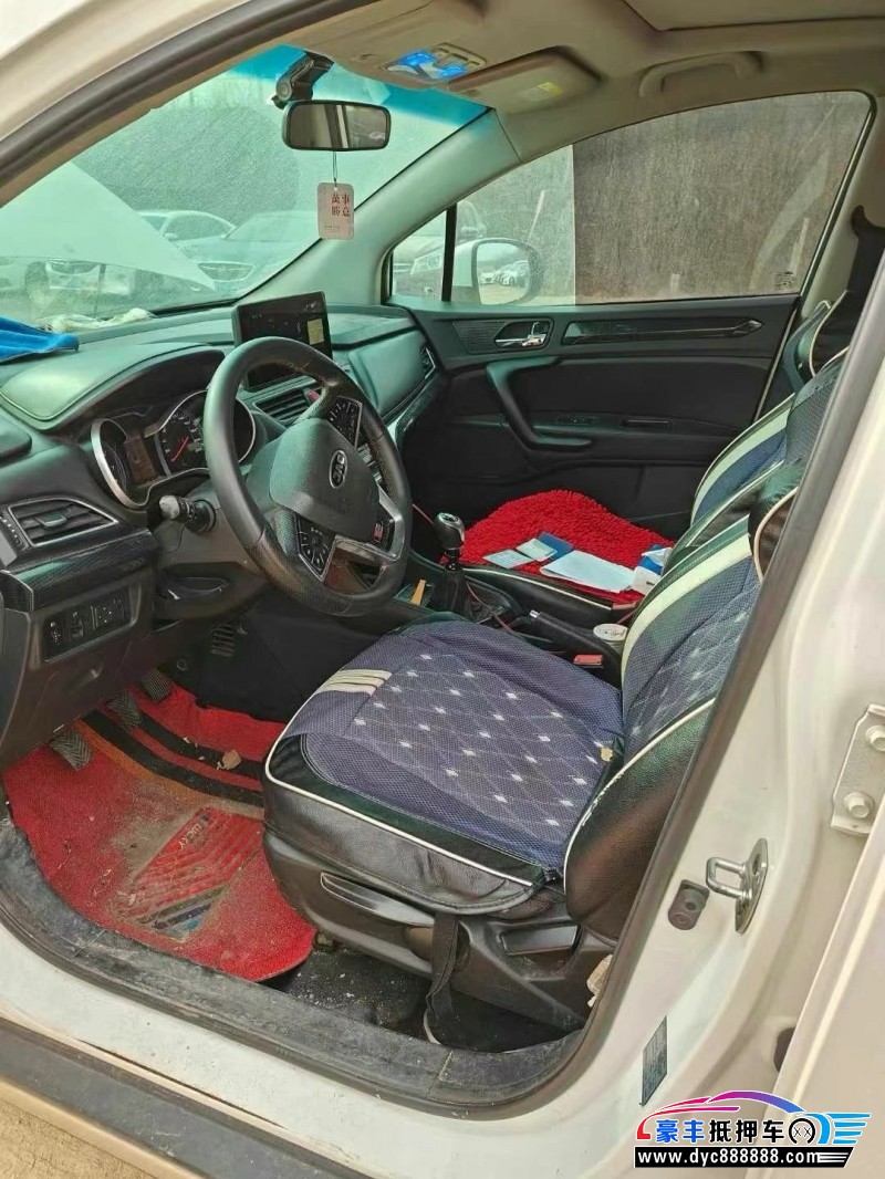 19年江淮瑞风S3轿车抵押车出售