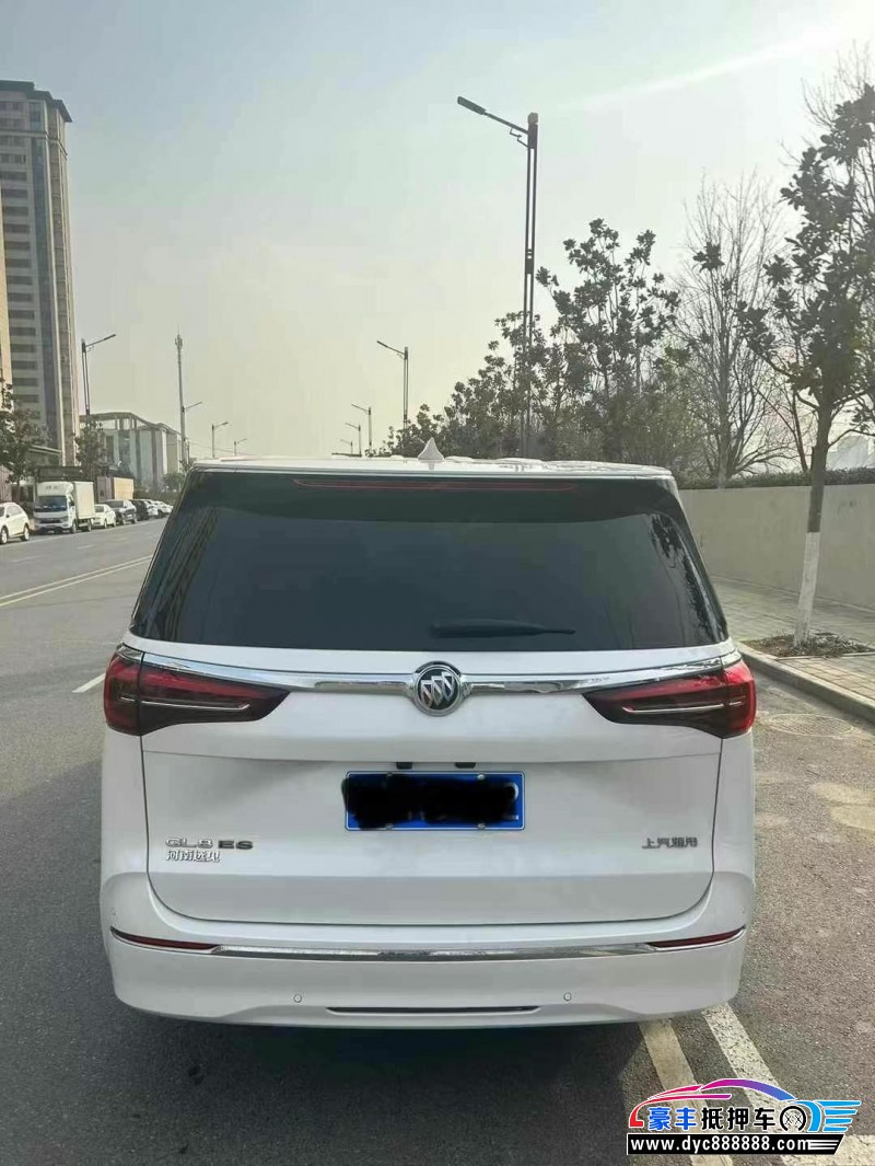 23年别克GL8轿车抵押车出售