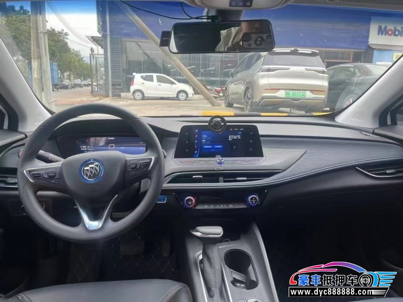 24年别克微蓝轿车抵押车出售