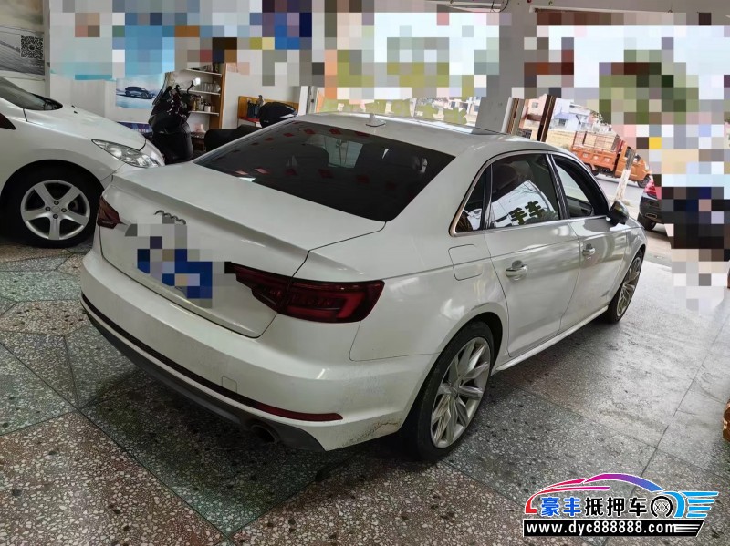 18年奥迪A4L轿车抵押车出售