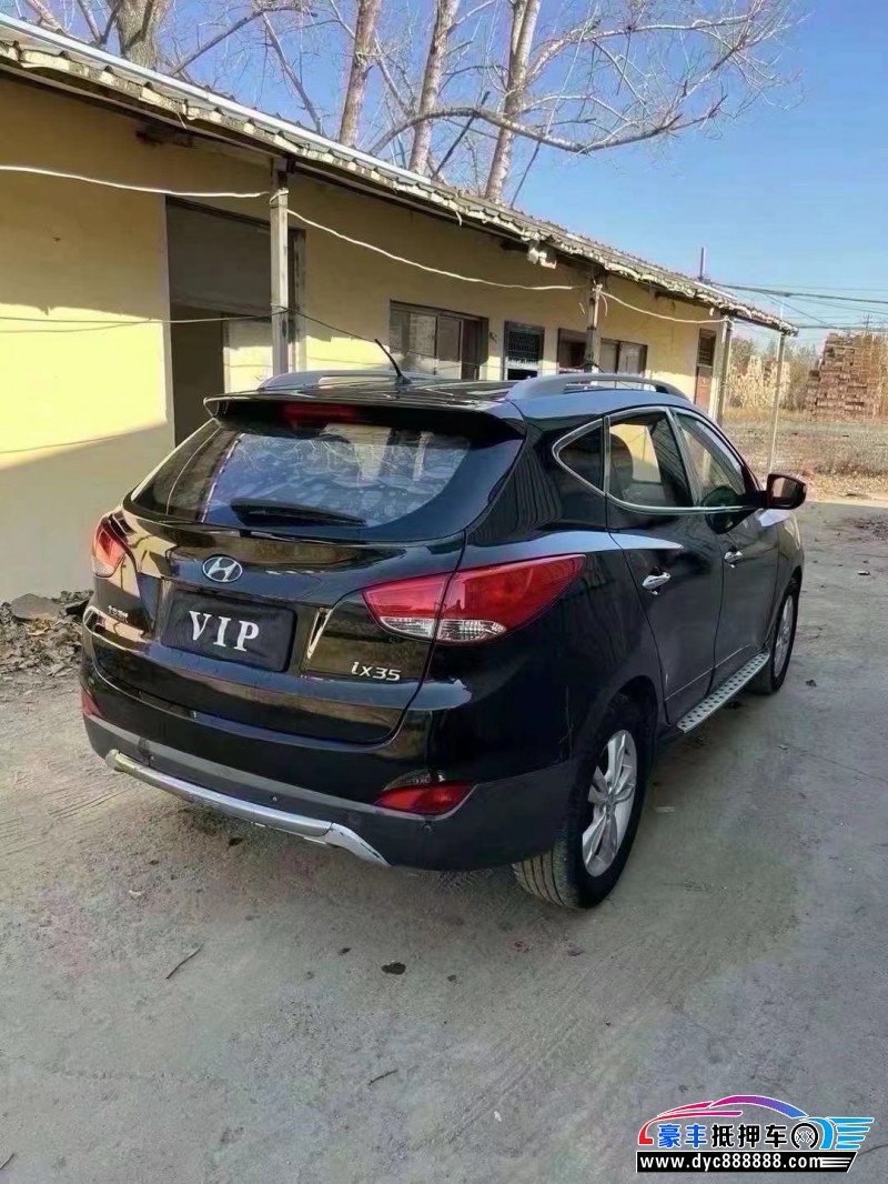 12年现代ix35轿车抵押车出售
