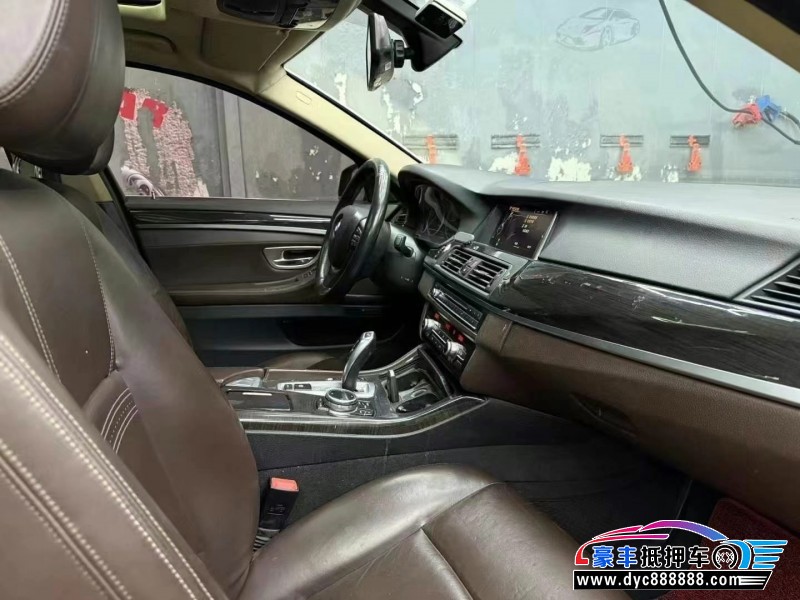 16年宝马5系轿车抵押车出售