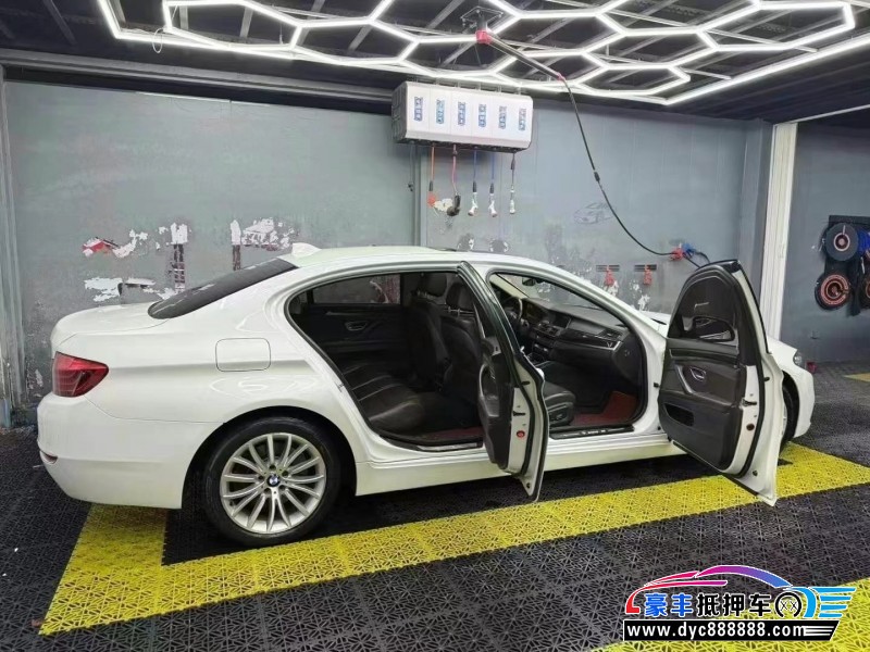 16年宝马5系轿车抵押车出售