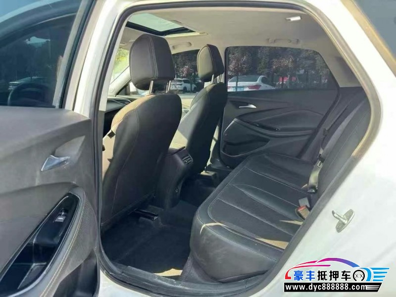 23年别克威朗轿车抵押车出售