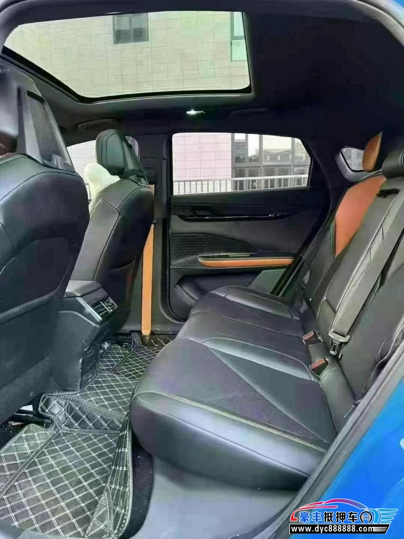 22年长安长安UNI轿车抵押车出售