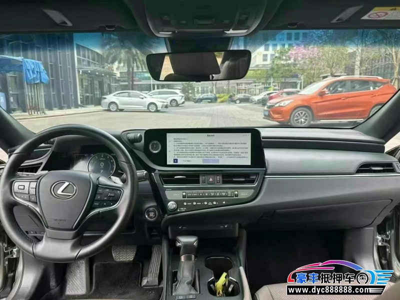 23年雷克萨斯ES轿车抵押车出售