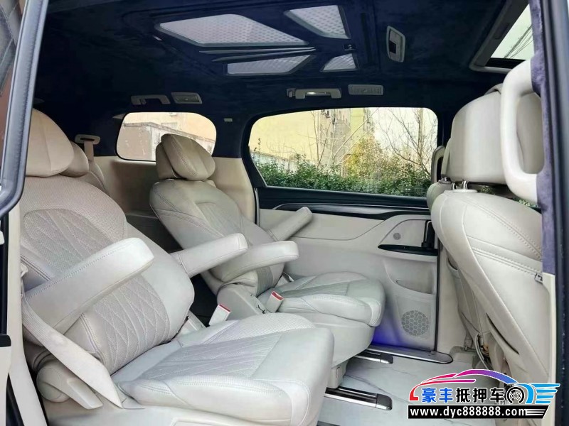 21年别克GL8轿车抵押车出售