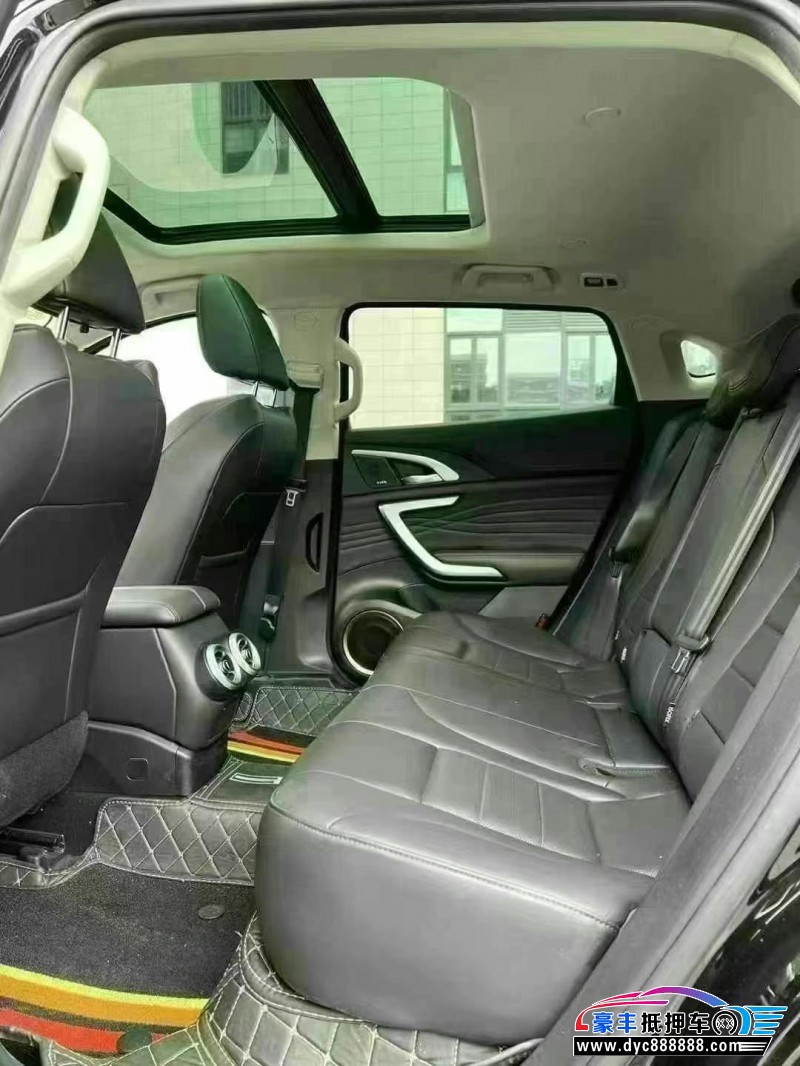 21年WEYVV7轿车抵押车出售