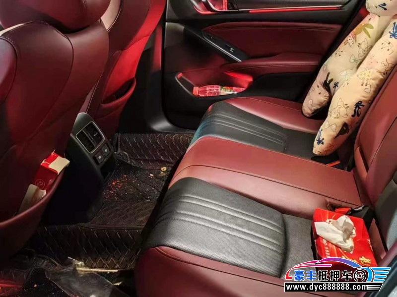 22年本田英诗派轿车抵押车出售