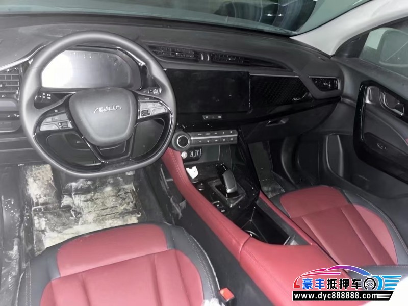 22年东风风神AX7轿车抵押车出售