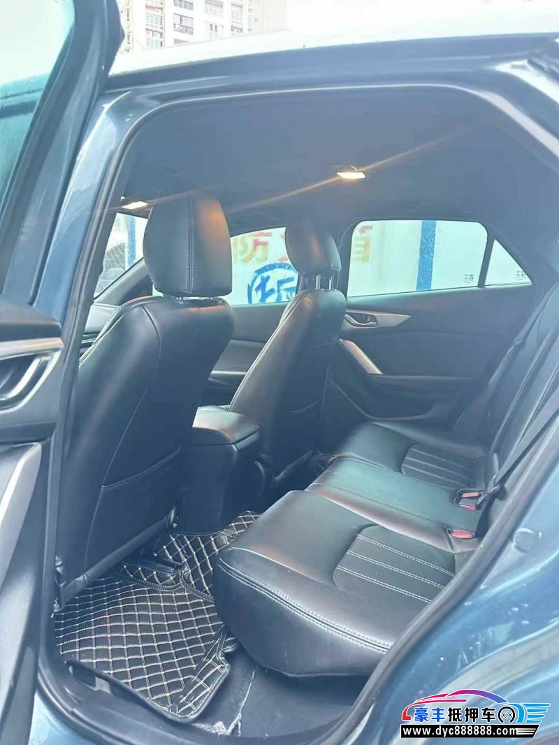 19年马自达CX-4轿车抵押车出售