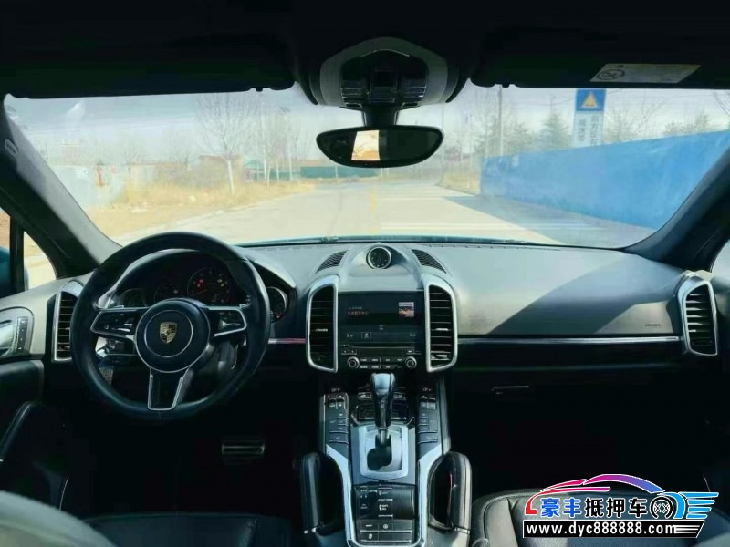 18年保时捷卡宴轿车抵押车出售