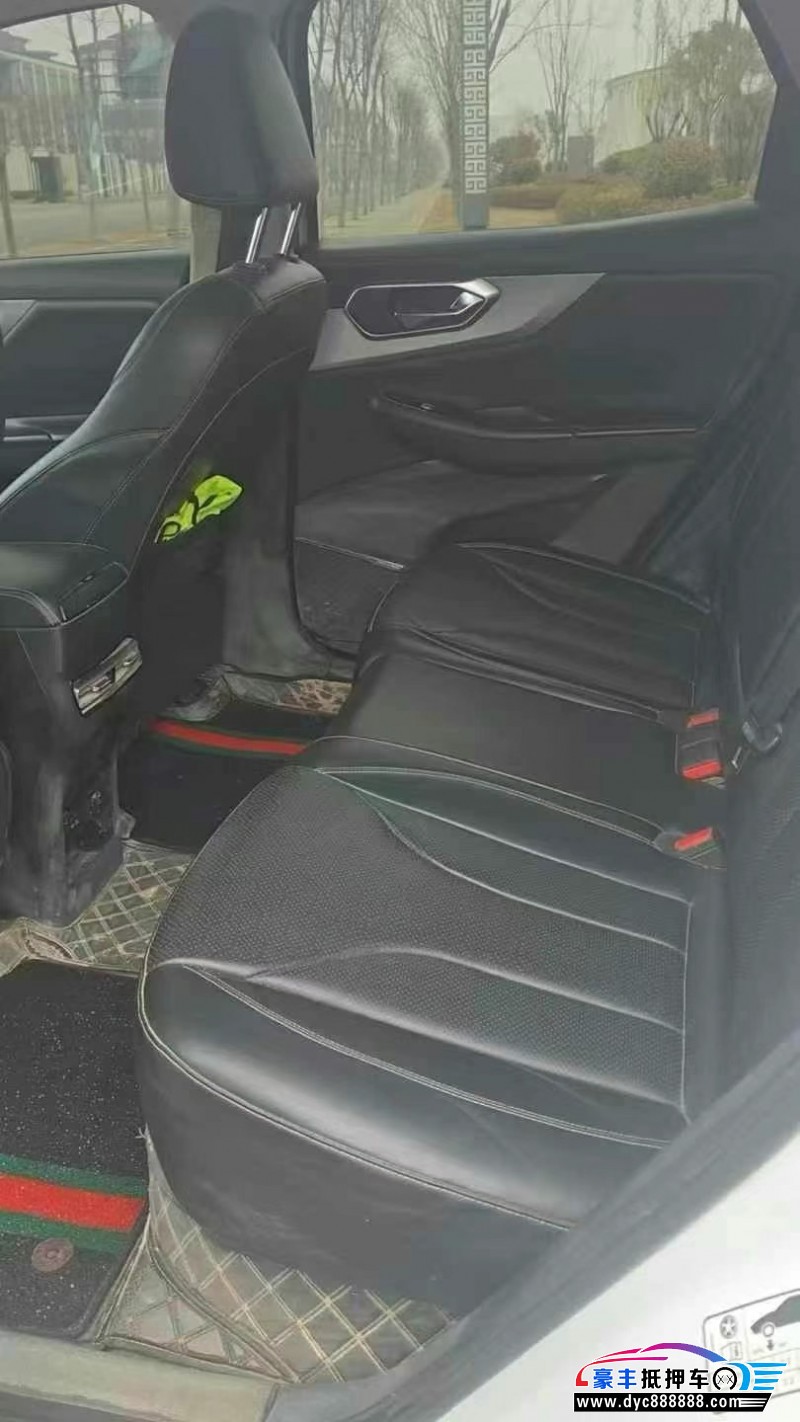 23年北京x7轿车抵押车出售