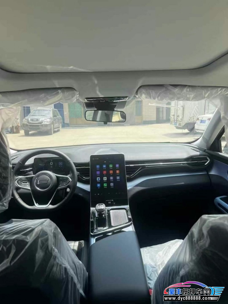 24年奔腾T90轿车抵押车出售