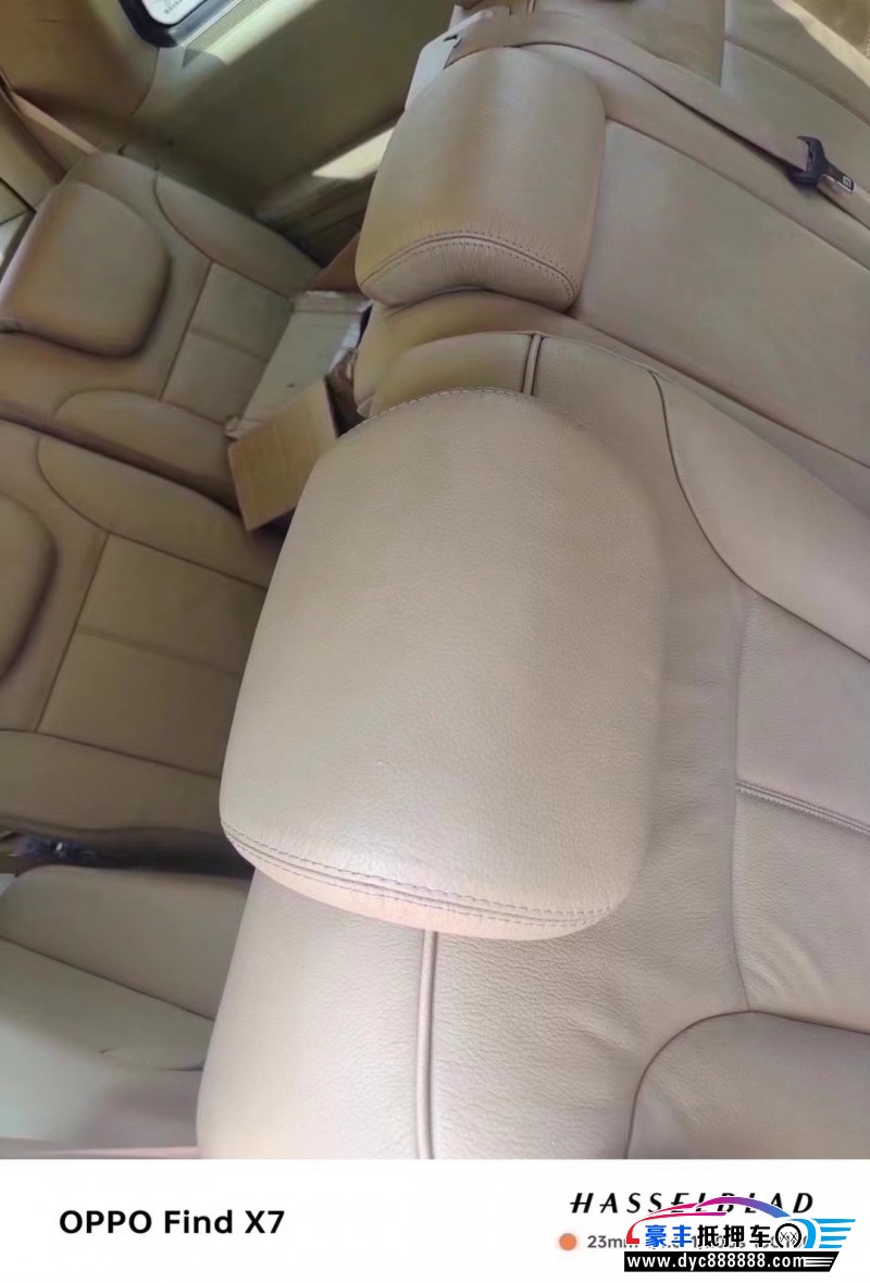 10年奔驰GL轿车抵押车出售