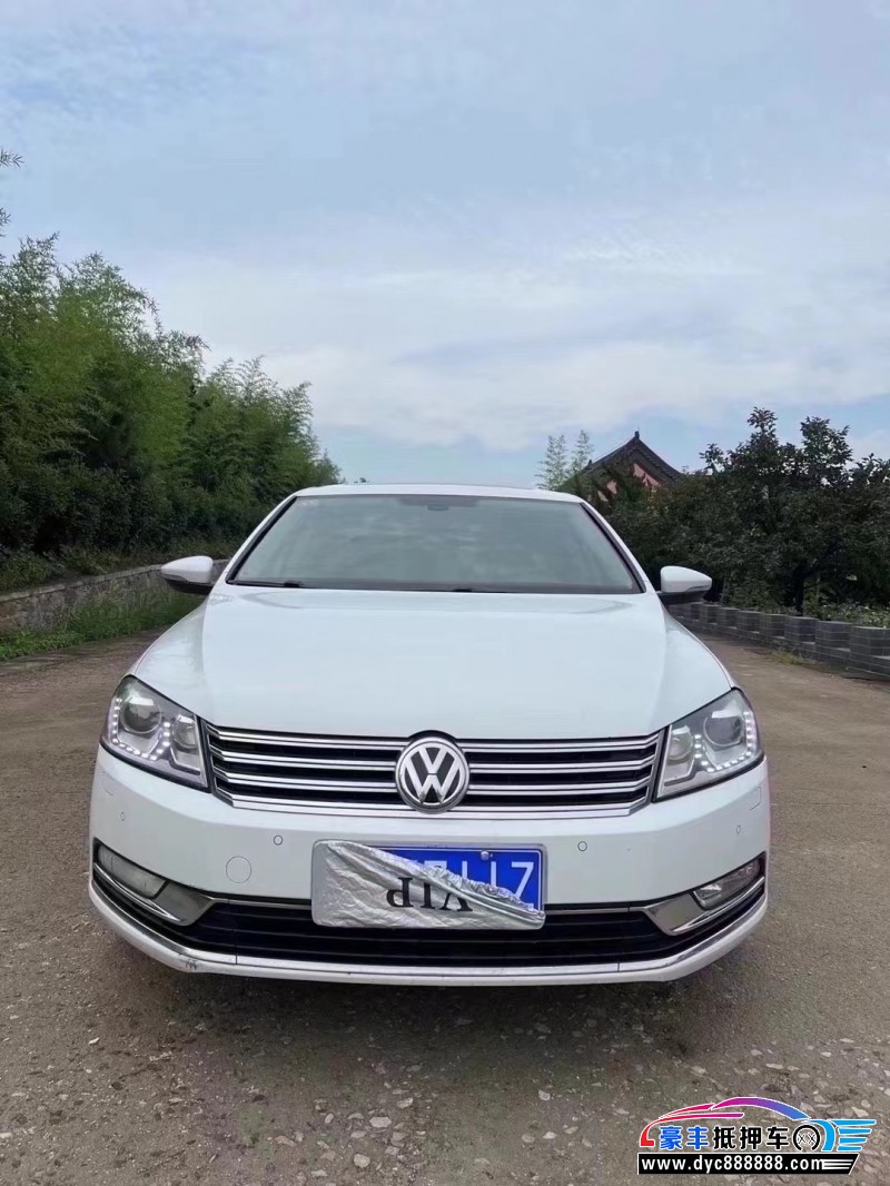 15年大众迈腾轿车抵押车出售