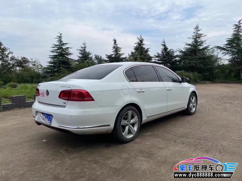 15年大众迈腾轿车抵押车出售