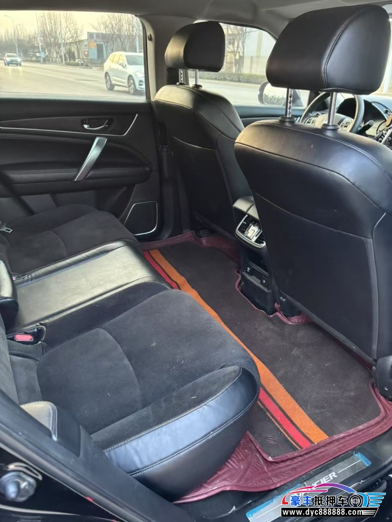 19年本田冠道轿车抵押车出售