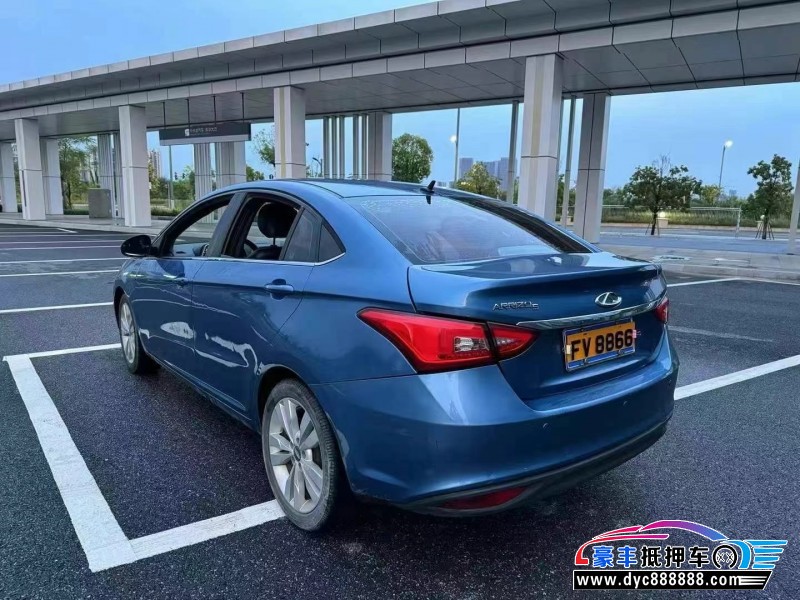 17年奇瑞艾瑞泽5轿车抵押车出售