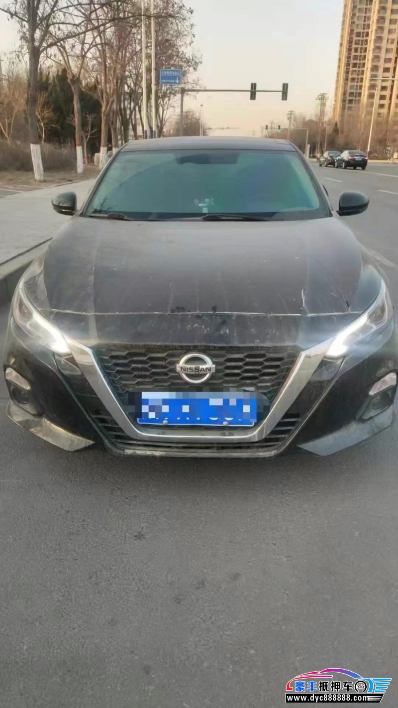 22年日产天籁轿车抵押车出售
