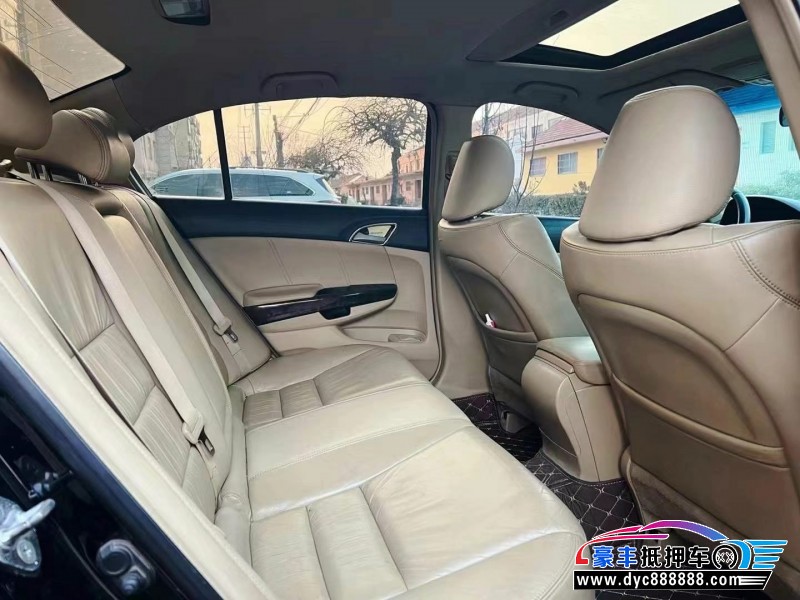 10年本田雅阁轿车抵押车出售