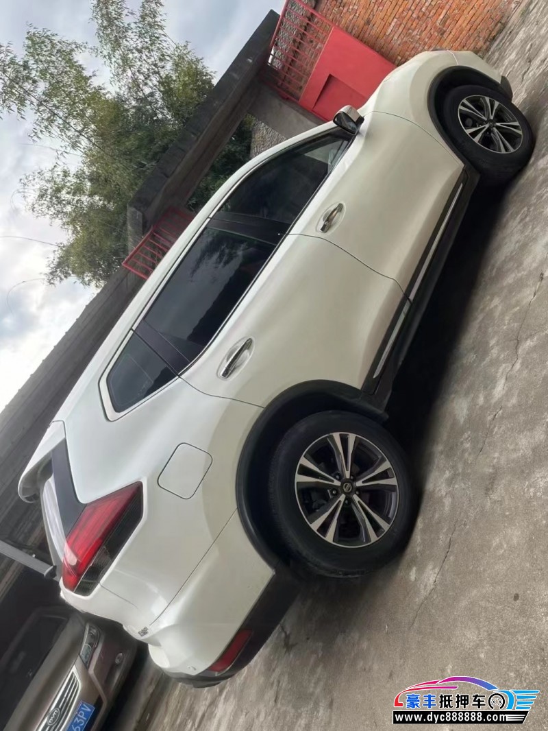 21年日产奇骏轿车抵押车出售