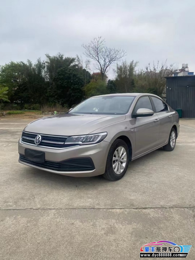 19年大众宝来轿车抵押车出售