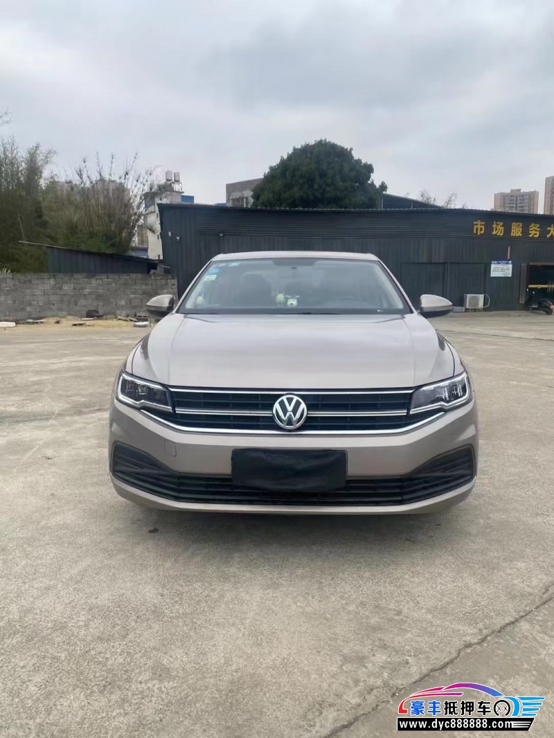 19年大众宝来轿车抵押车出售