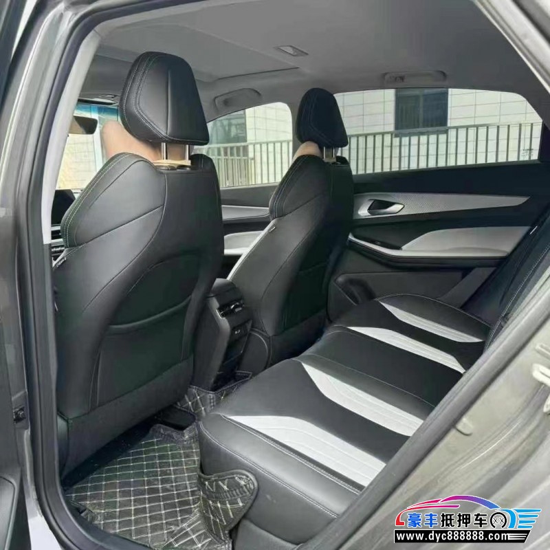 24年吉利缤瑞轿车抵押车出售