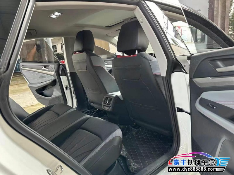 24年大众凌渡轿车抵押车出售