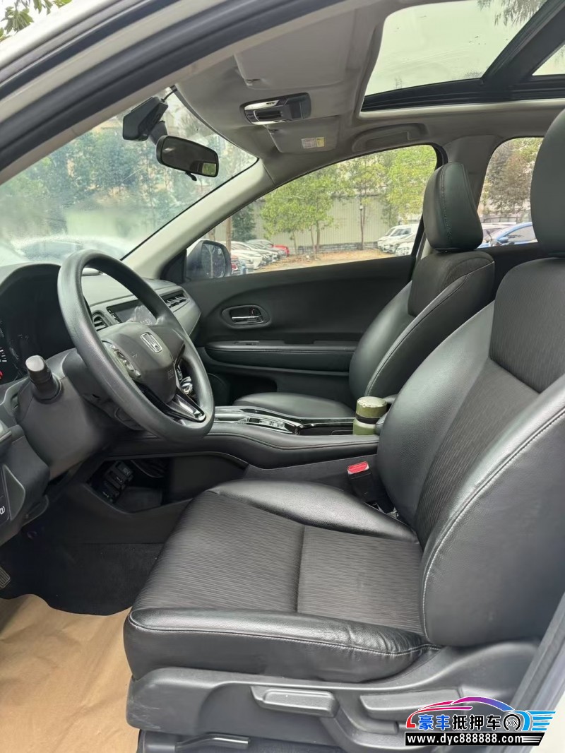 22年本田缤智轿车抵押车出售