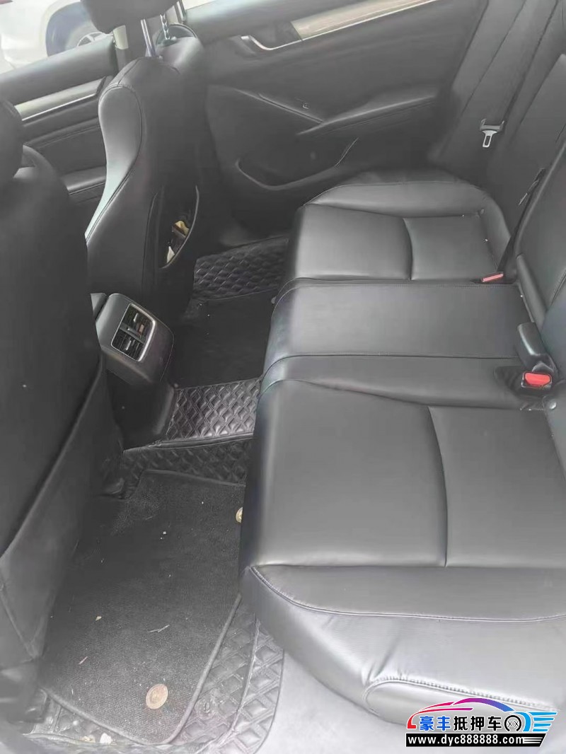 20年本田雅阁轿车抵押车出售