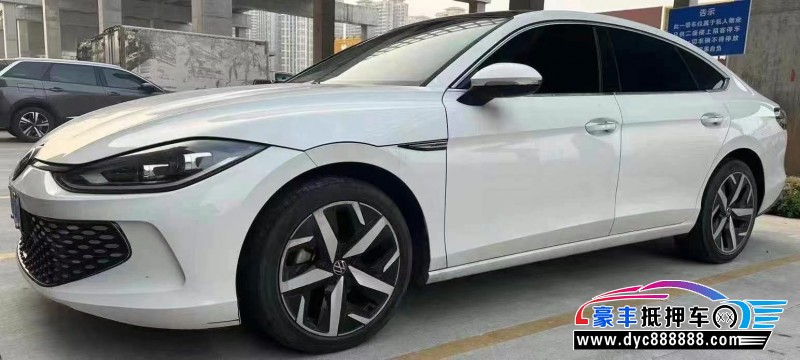 22年大众凌渡轿车抵押车出售