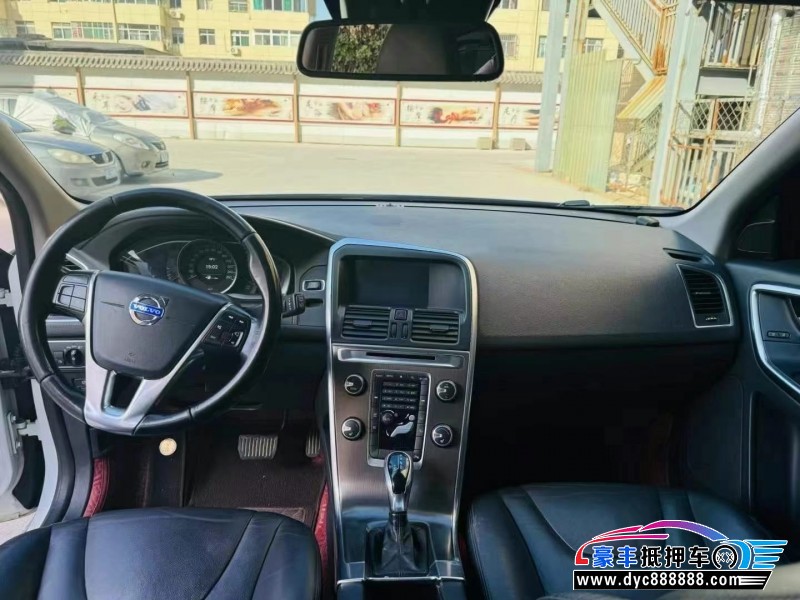 14年沃尔沃XC60轿车抵押车出售