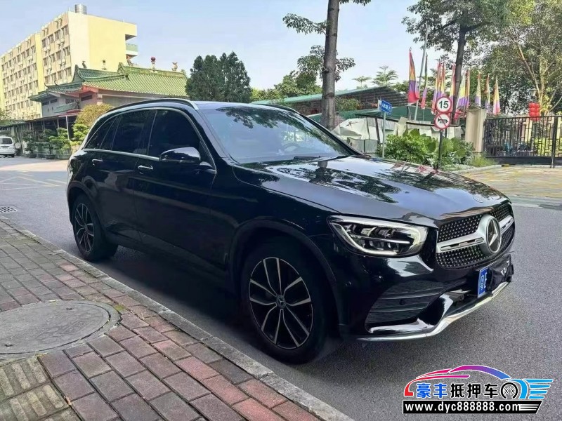 22年奔驰GLC轿车抵押车出售