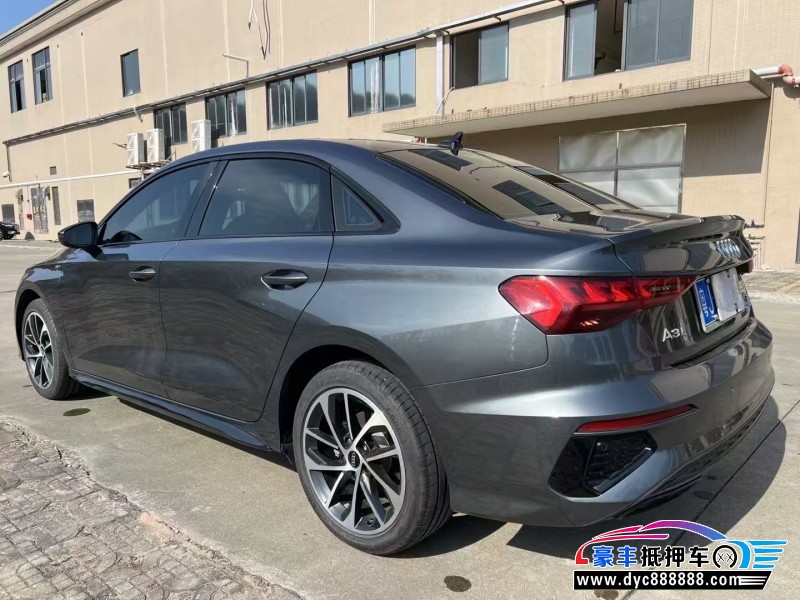 23年奥迪A3轿车抵押车出售