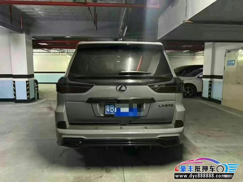 18年雷克萨斯LX轿车抵押车出售