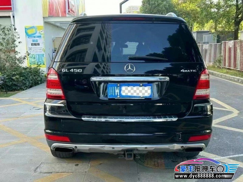 12年奔驰GL轿车抵押车出售