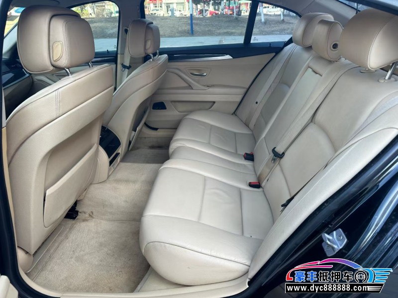 13年宝马5系轿车抵押车出售