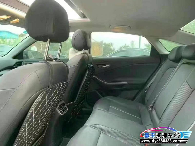 21年现代菲斯塔轿车抵押车出售