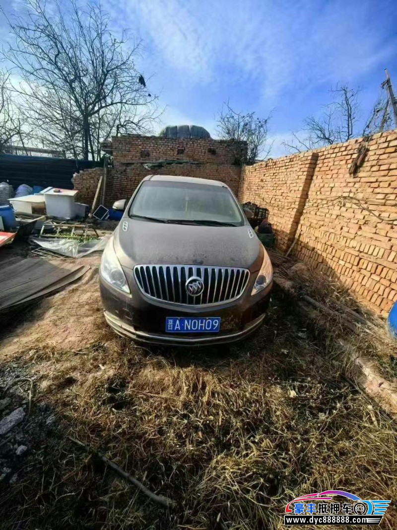 14年别克GL8轿车抵押车出售