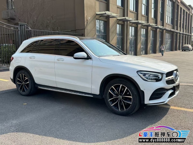 19年奔驰GLC轿车抵押车出售