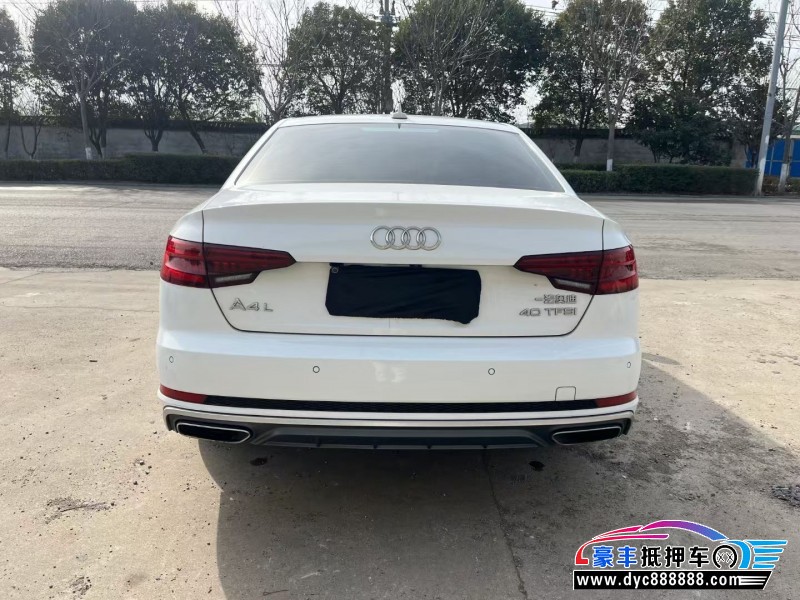 20年奥迪A4L轿车抵押车出售