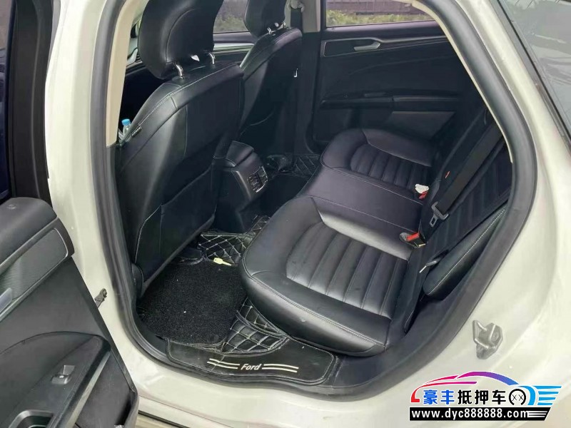 20年福特蒙迪欧轿车抵押车出售