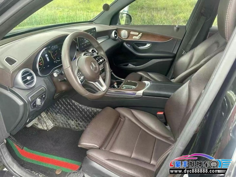 21年奔驰GLCSUV抵押车出售