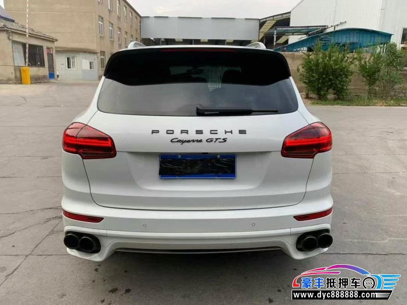 17年保时捷卡宴轿车抵押车出售