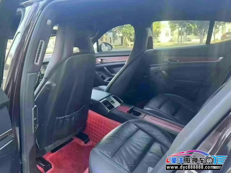 11年保时捷帕纳梅拉轿车抵押车出售