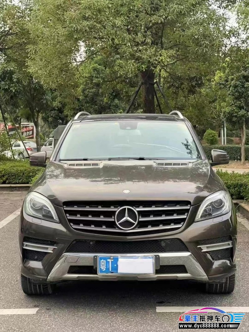 15年奔驰ML轿车抵押车出售