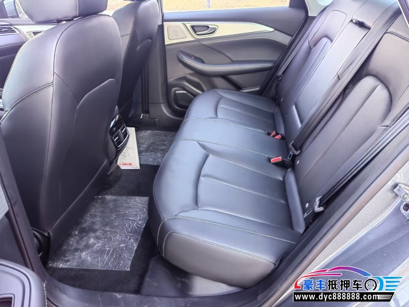 24年荣威i6轿车抵押车出售